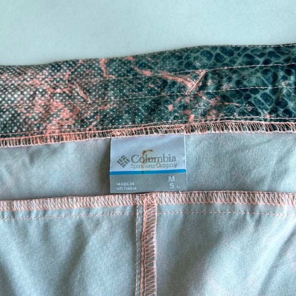 New Columbia Green Pink Polyester Shorts size M - Picture 7 of 9